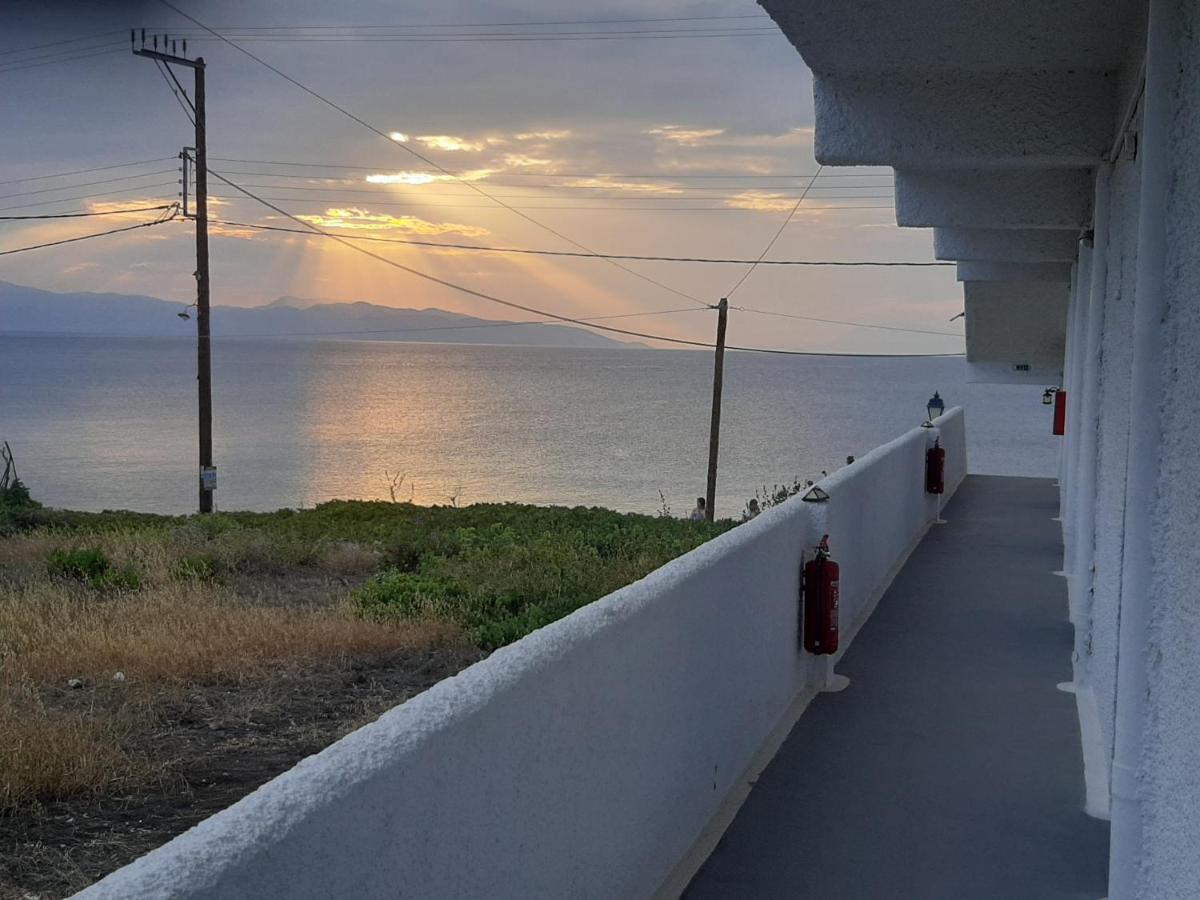 Seaside Studios Megalochori  Екстер'єр фото