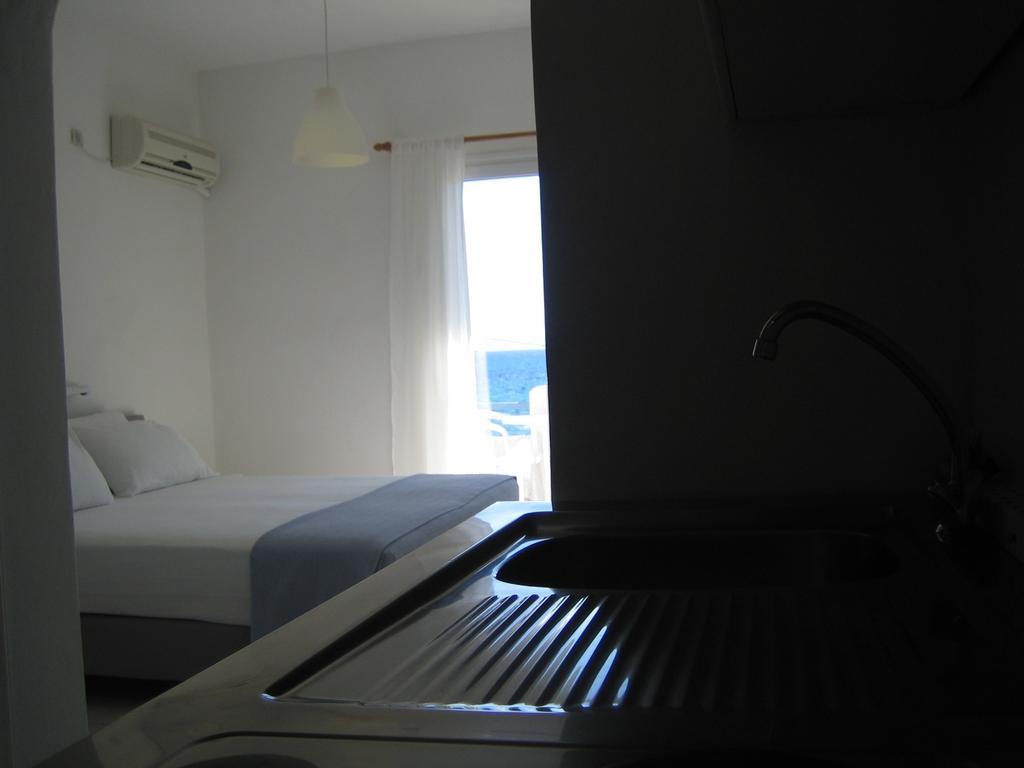 Seaside Studios Megalochori  Екстер'єр фото